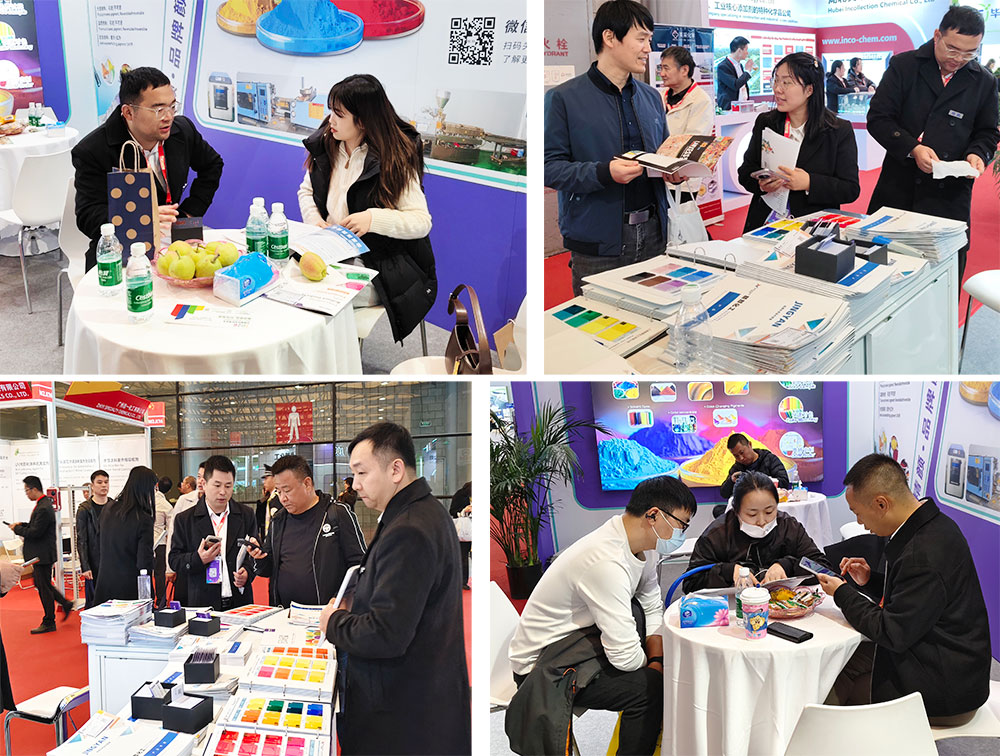 工作人員向客戶介紹著色產(chǎn)品